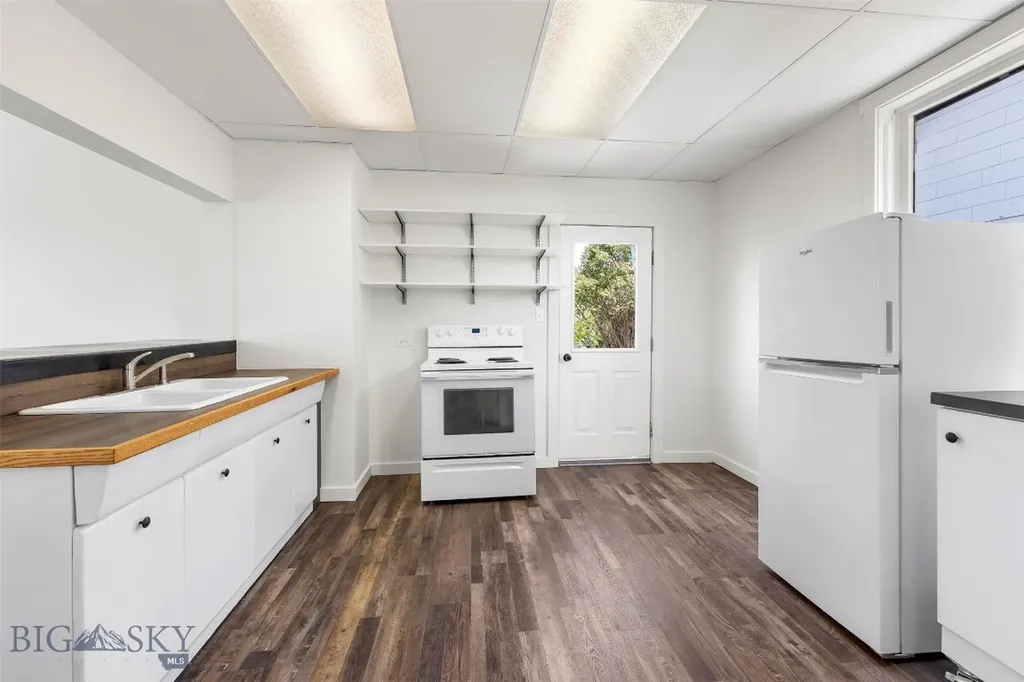 2322 Locust Street Butte MT 59701