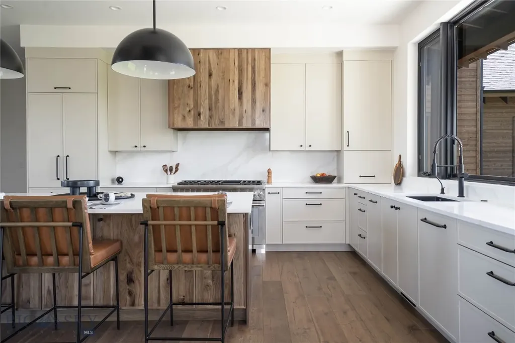 246 Mcgoo Way Bozeman MT 59718