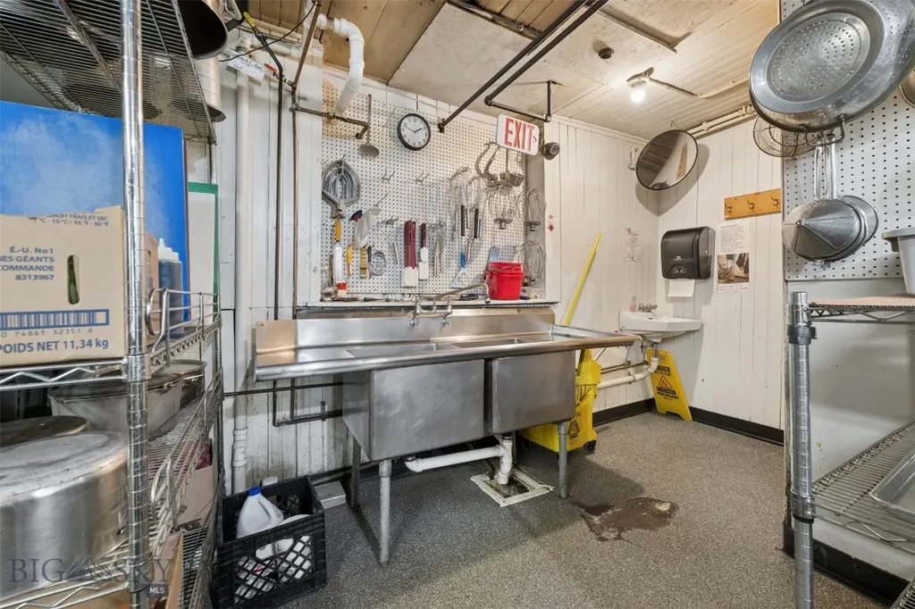 47 E Broadway Street Butte MT 59701