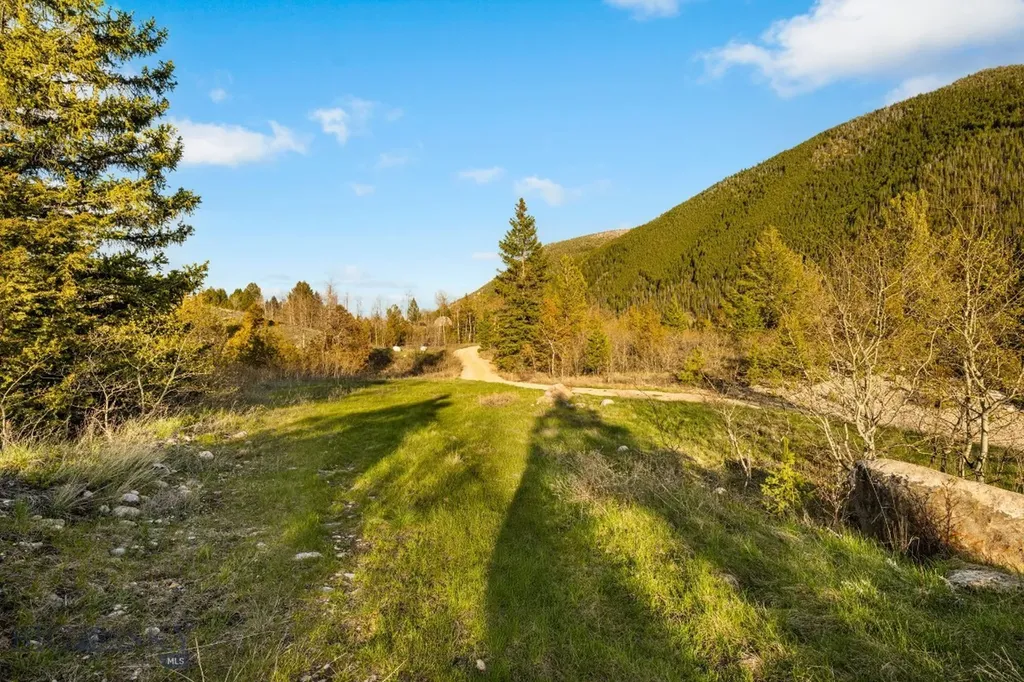 1470 Lime Spur Road Anaconda MT 59711