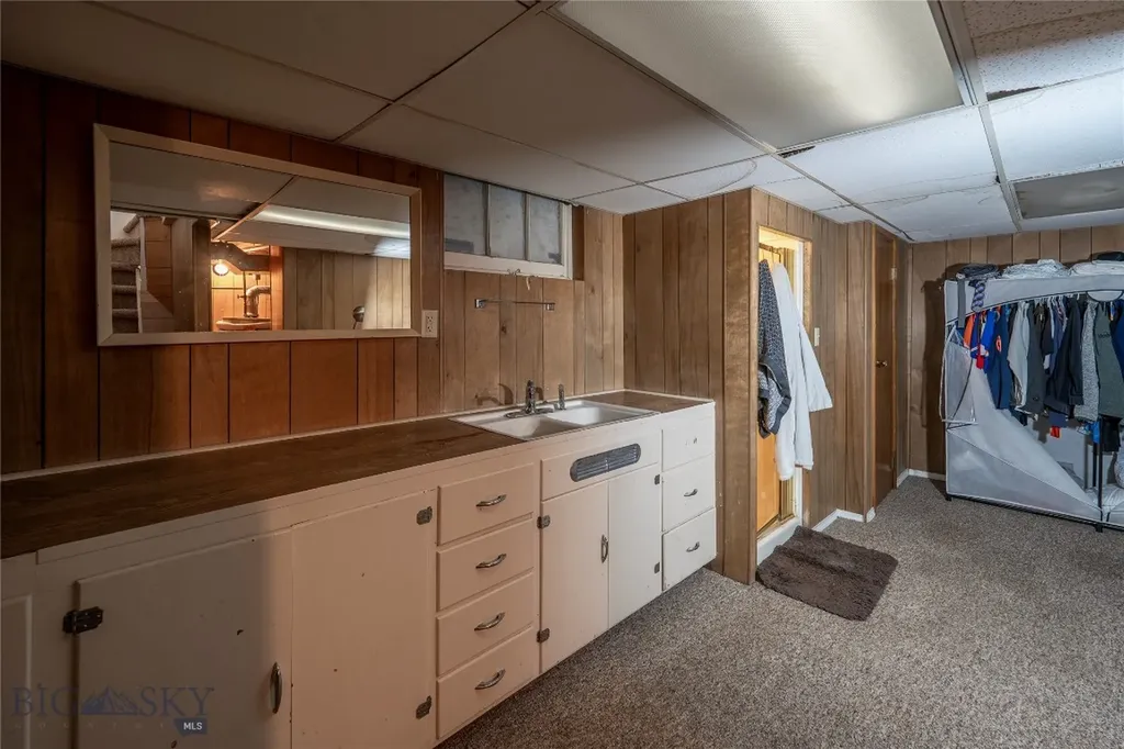 7915 Churchill Road Churchill MT 59741