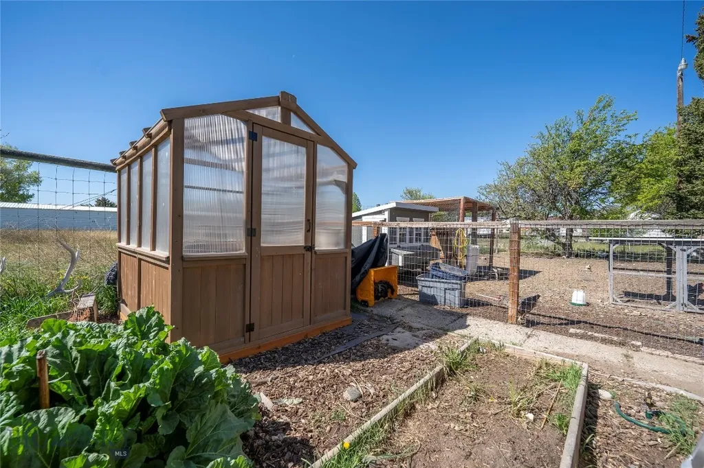 7915 Churchill Road Churchill MT 59741