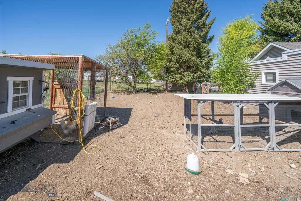 7915 Churchill Road Churchill MT 59741