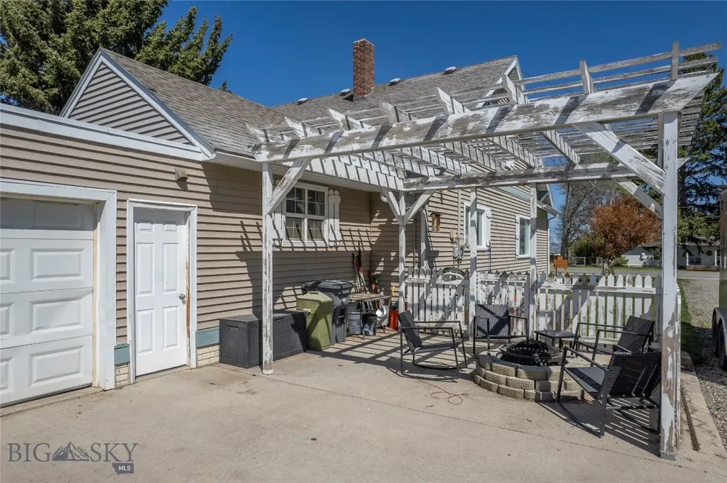 7915 Churchill Road Churchill MT 59741