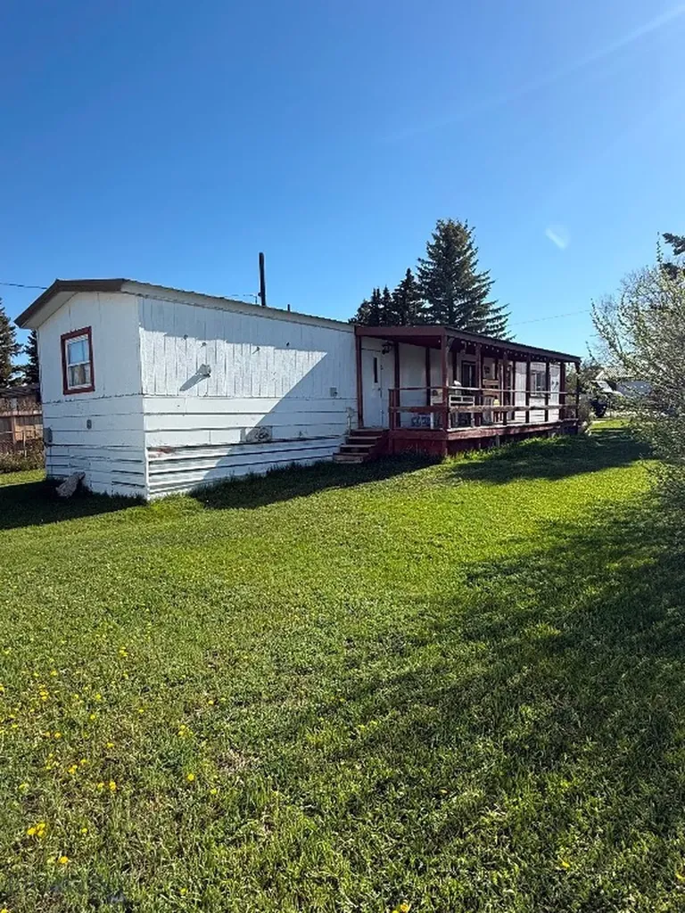 603 Fourth Avenue SE White Sulphur Springs MT 59645