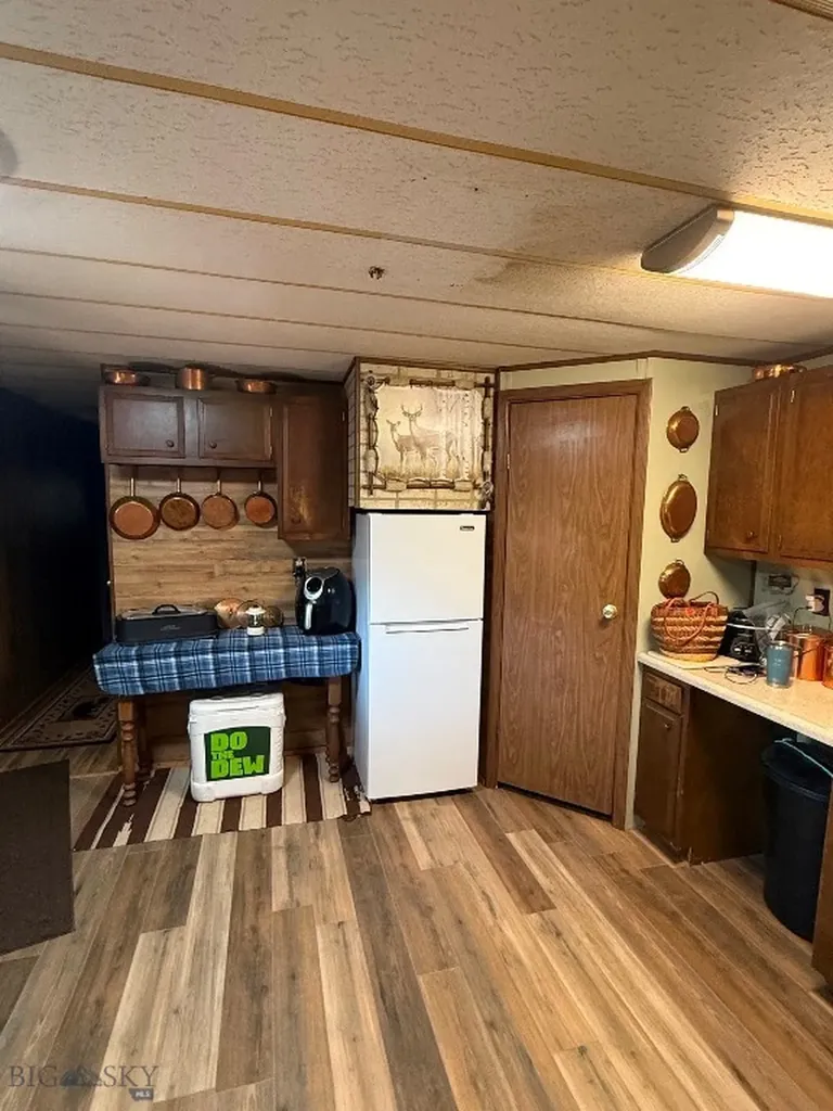 603 Fourth Avenue SE White Sulphur Springs MT 59645