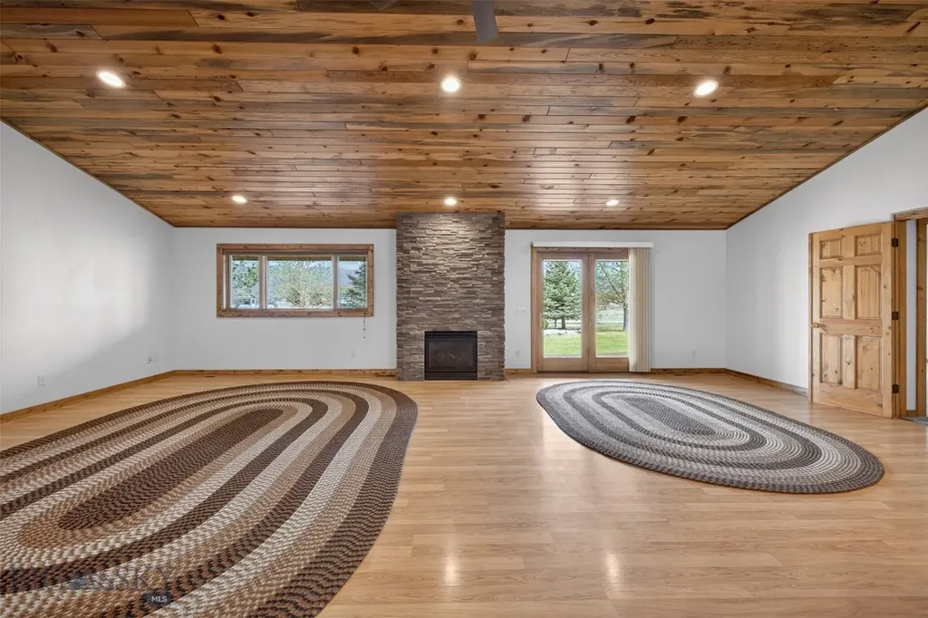 5 Killdeer Court Ennis MT 59729