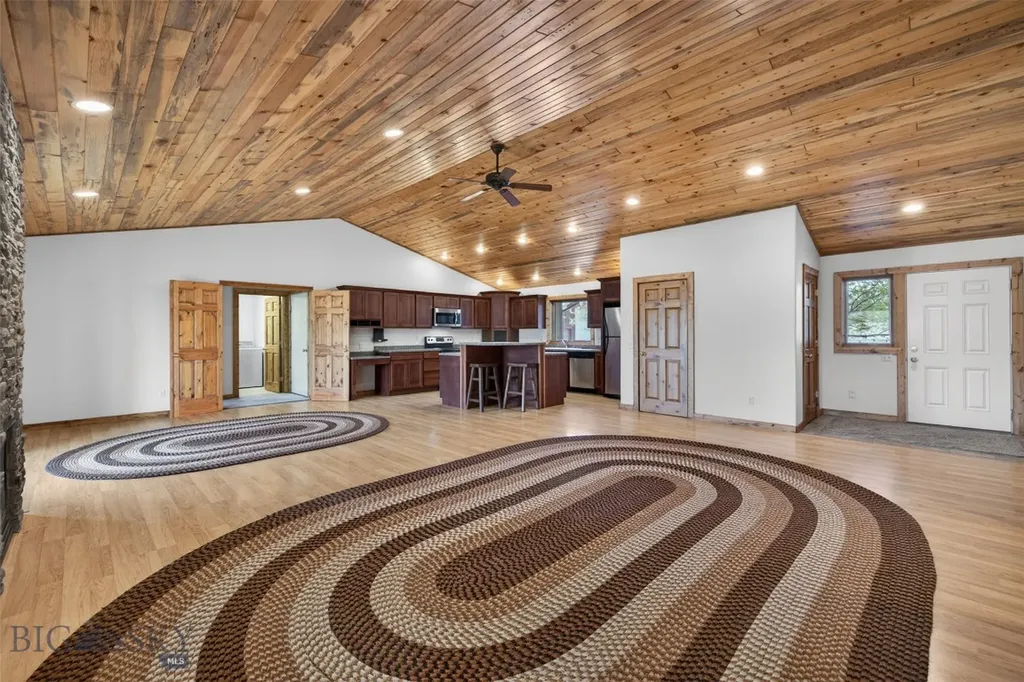 5 Killdeer Court Ennis MT 59729