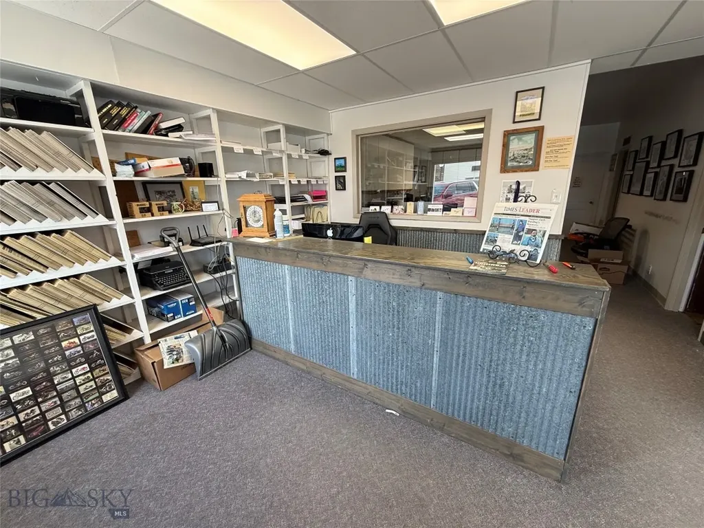 409 Central Avenue Fairfield MT 59436