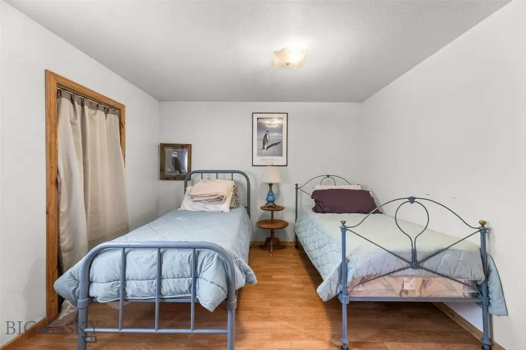 156 Parrot Castle Whitehall MT 59759