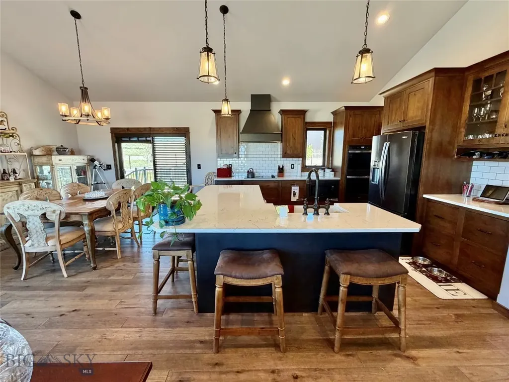 13502 Highway 41 Dillon MT 59725