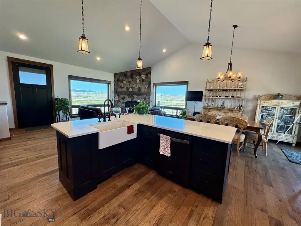 13502 Highway 41 Dillon MT 59725