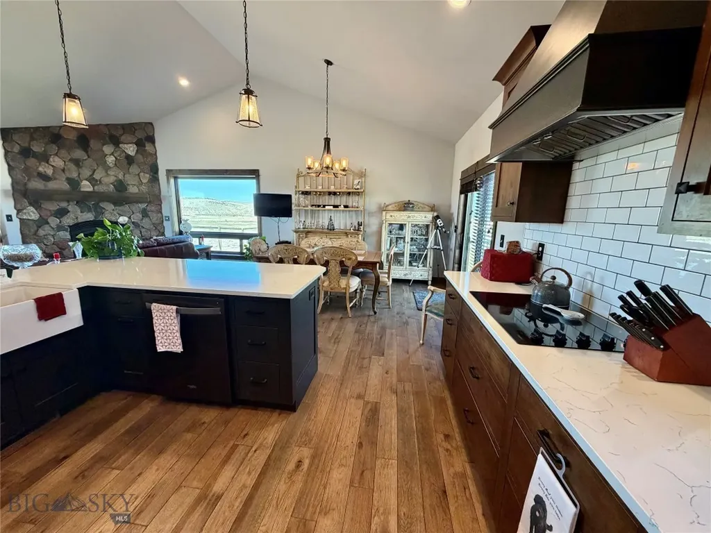 13502 Highway 41 Dillon MT 59725