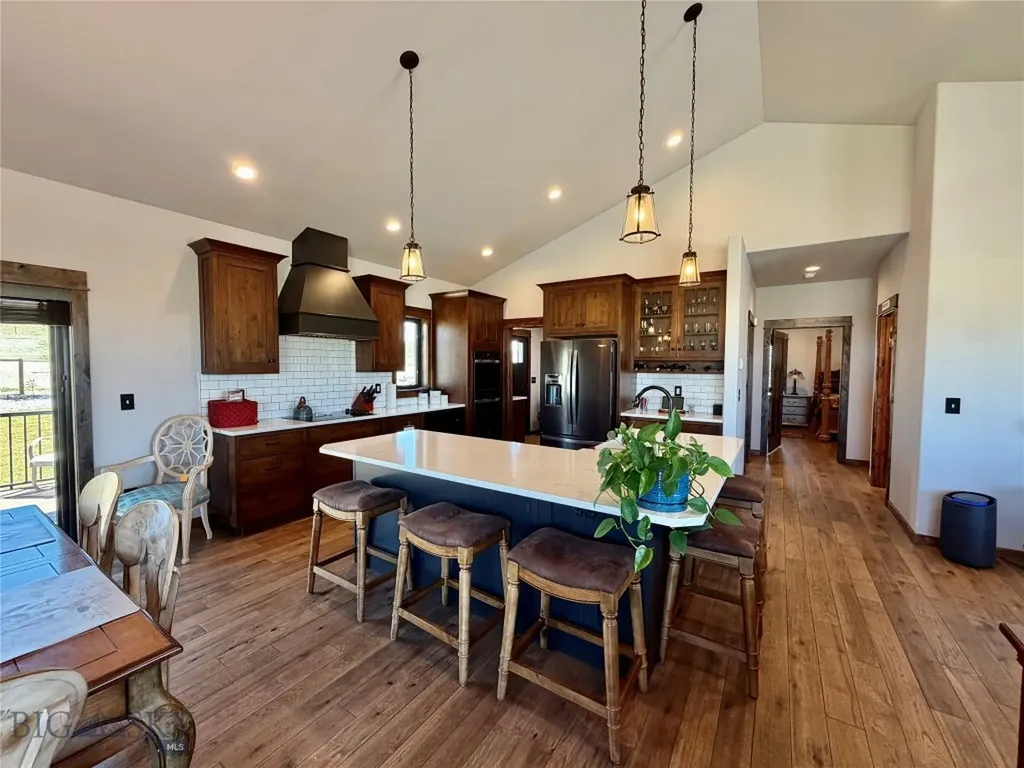 13502 Highway 41 Dillon MT 59725