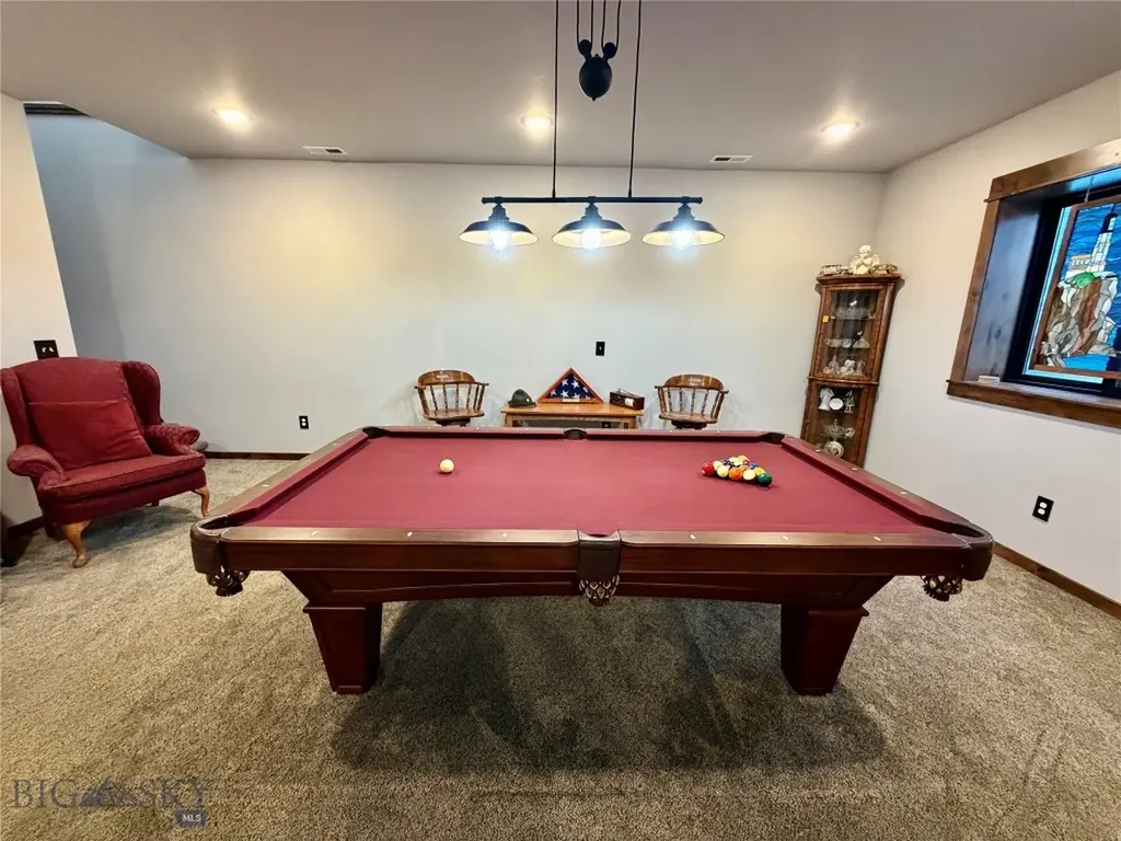 13502 Highway 41 Dillon MT 59725