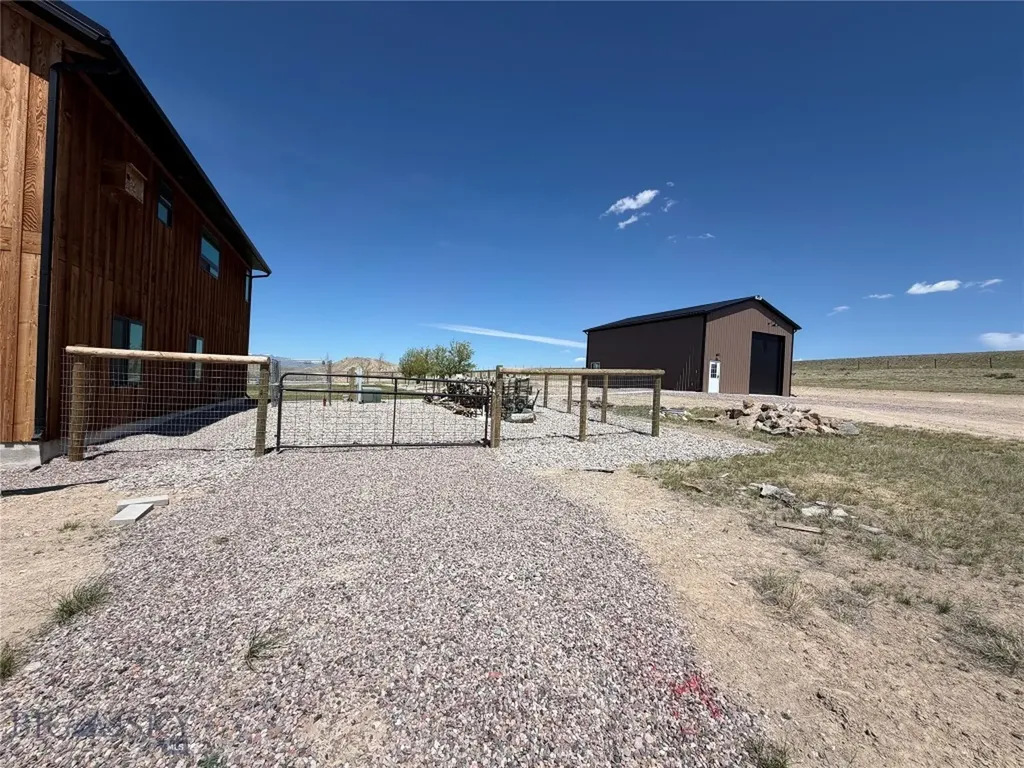 13502 Highway 41 Dillon MT 59725