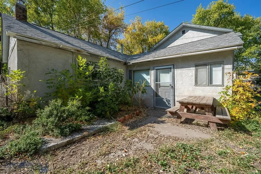124 S M Street Livingston MT 59047