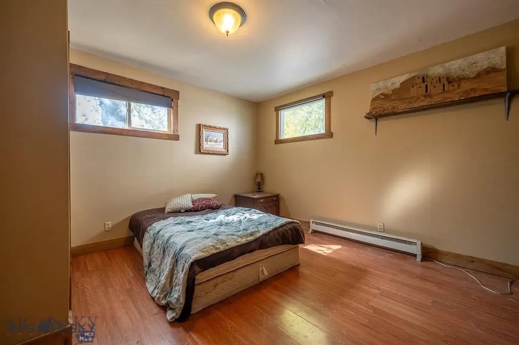 124 S M Street Livingston MT 59047