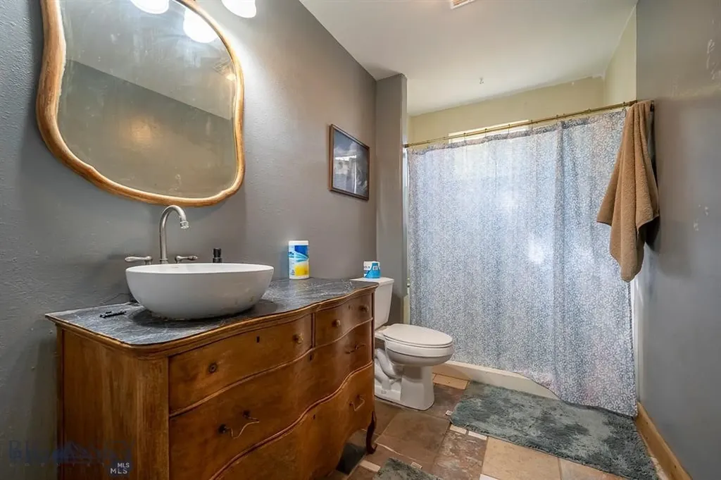 124 S M Street Livingston MT 59047