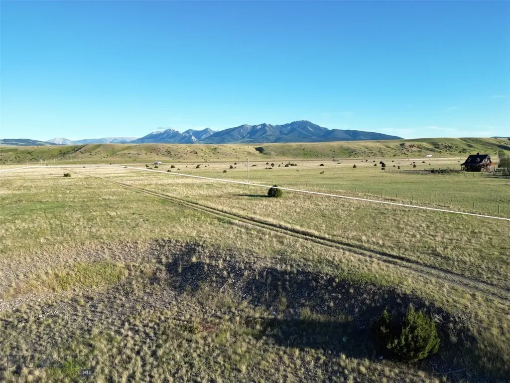 Tbd Fox Run Livingston MT 59047