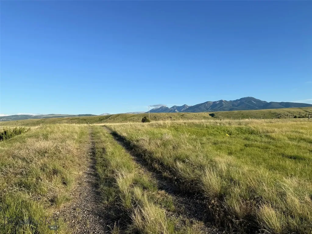 Tbd Fox Run Livingston MT 59047
