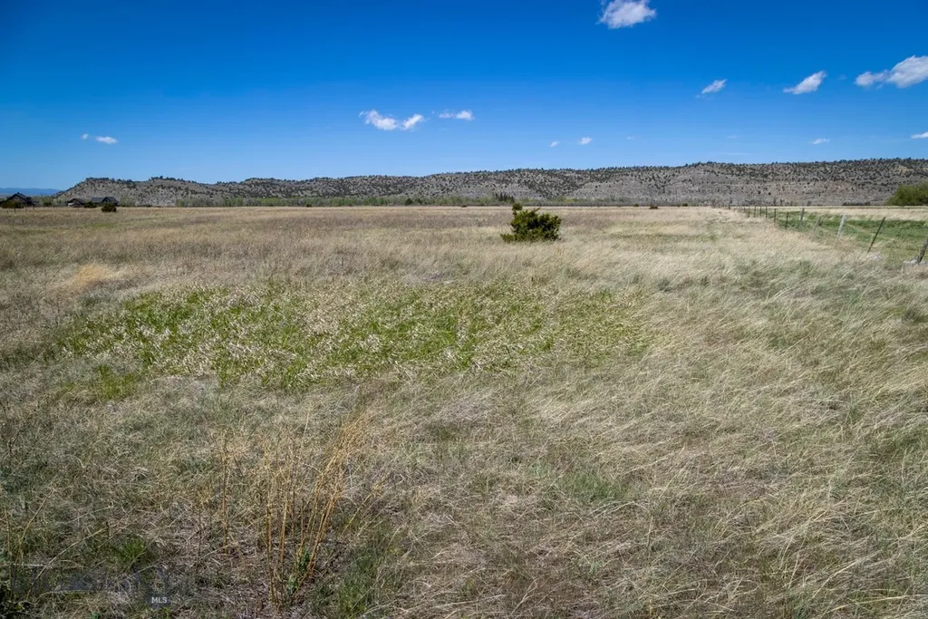 Tbd Fox Run Livingston MT 59047