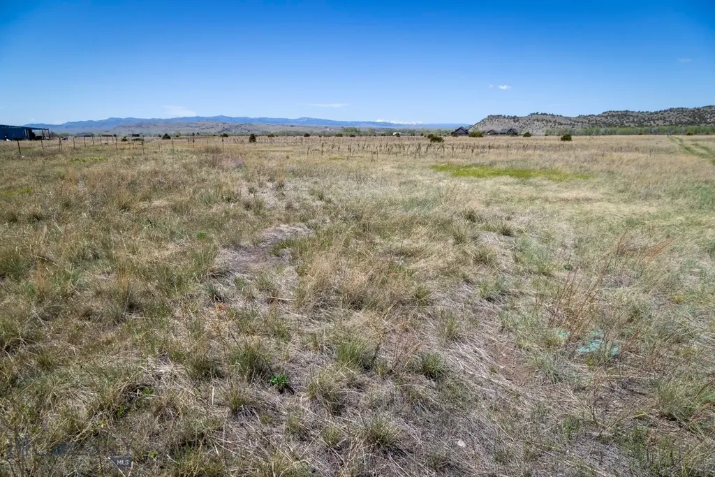 Tbd Fox Run Livingston MT 59047