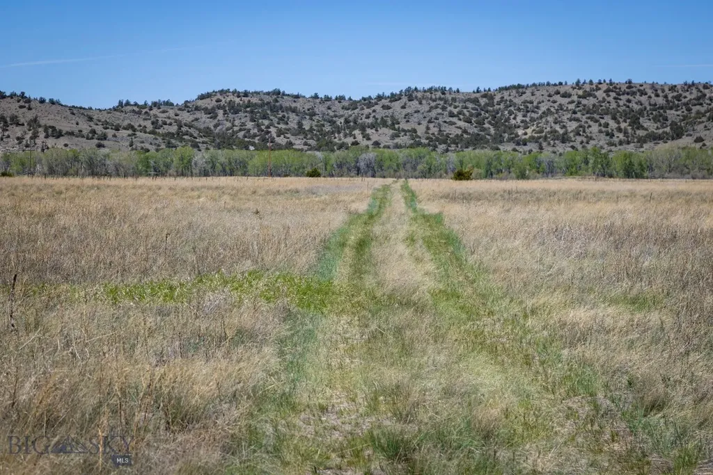 Tbd Fox Run Livingston MT 59047