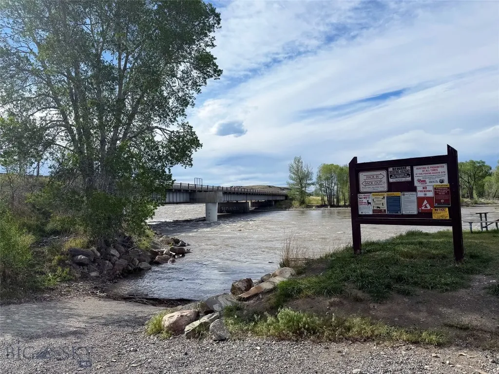 Tbd Fox Run Livingston MT 59047