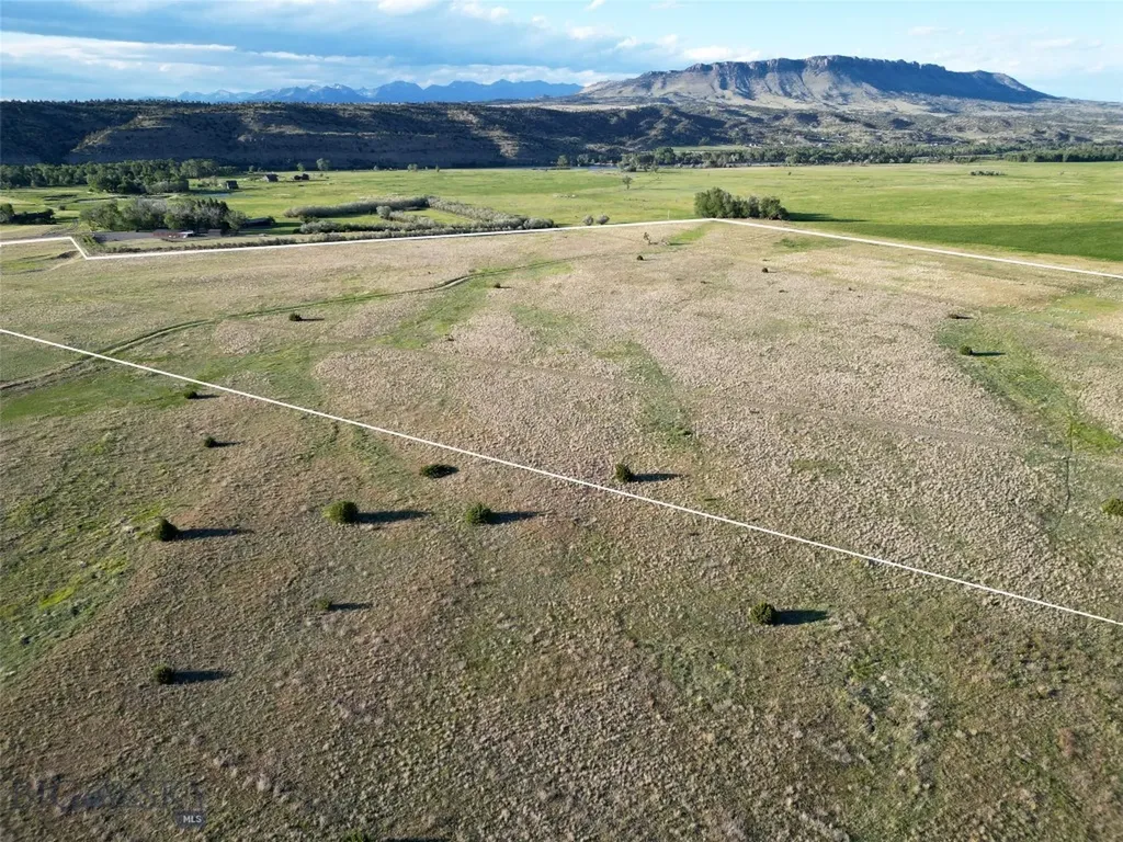 Tbd Fox Run Livingston MT 59047