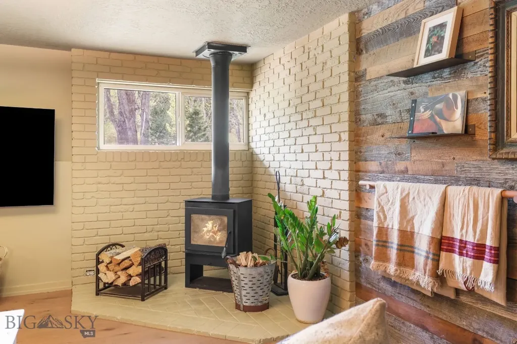 3556 Bear Canyon Road Bozeman MT 59715