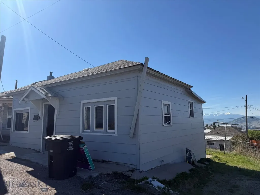 420 Virginia Butte MT 59701