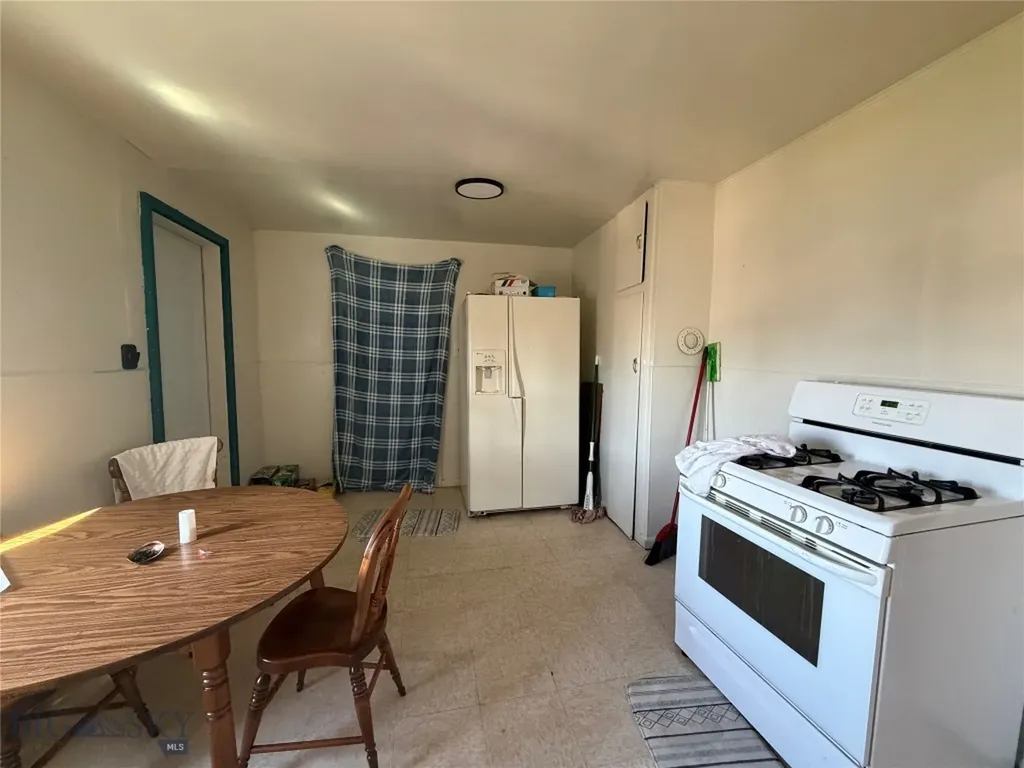 420 Virginia Butte MT 59701