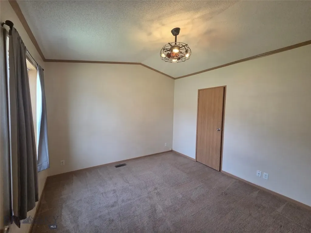 2904 Walnut Butte MT 59701