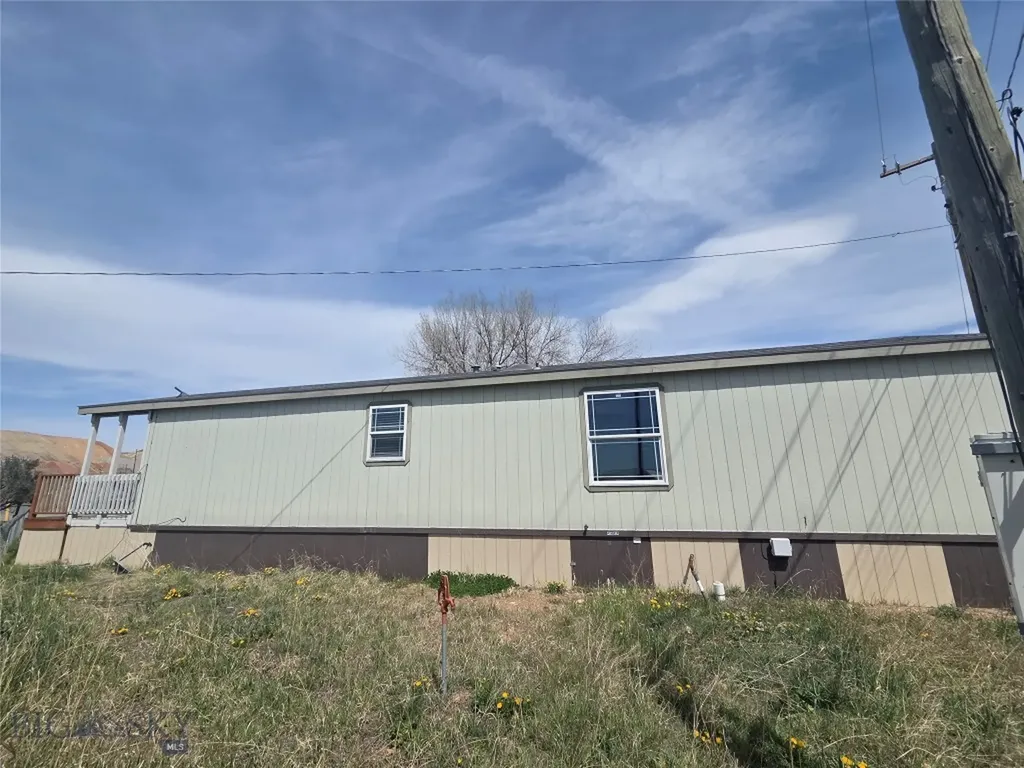 2904 Walnut Butte MT 59701