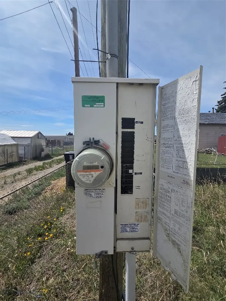 2904 Walnut Butte MT 59701