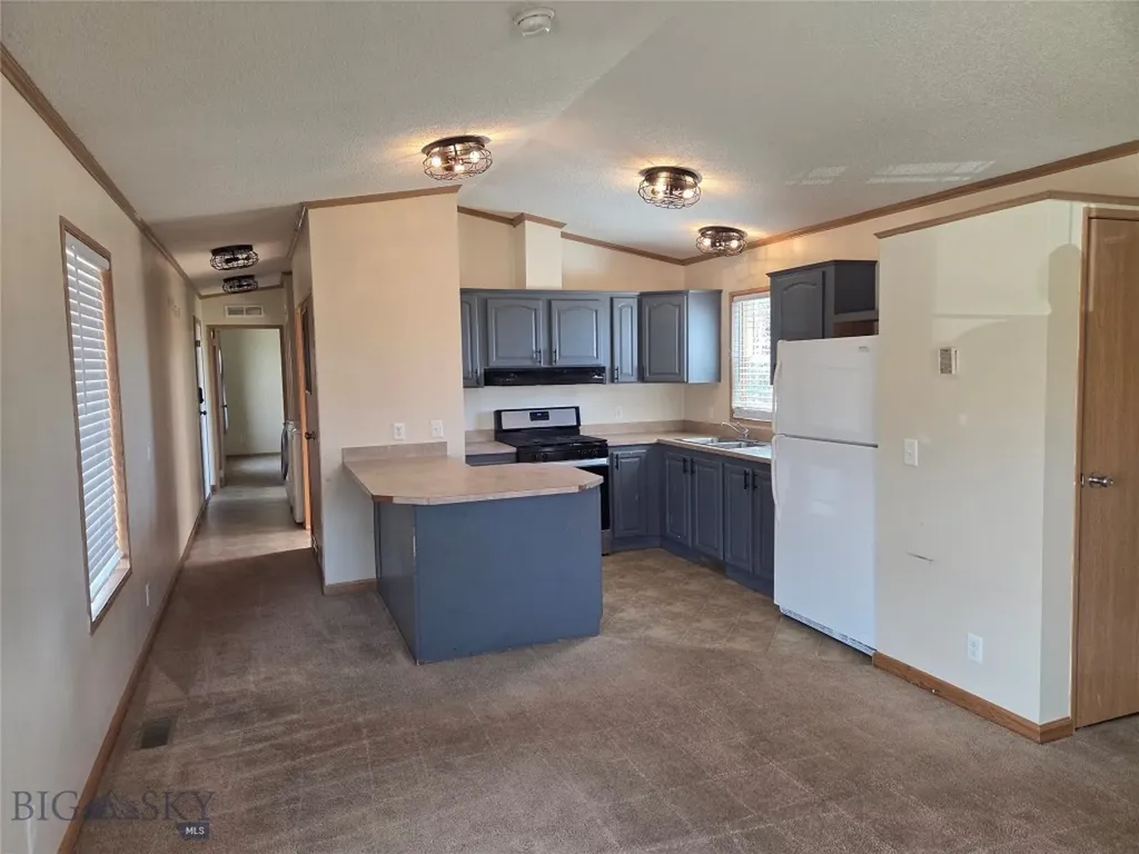 2904 Walnut Butte MT 59701