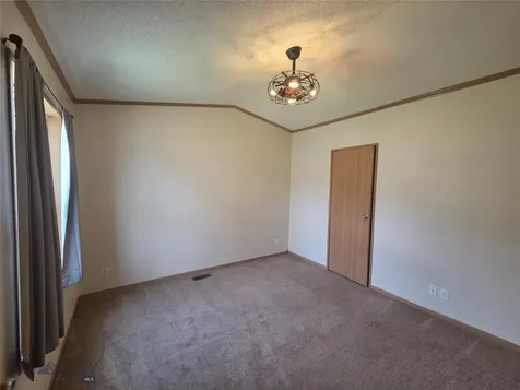 2904 Walnut Butte MT 59701