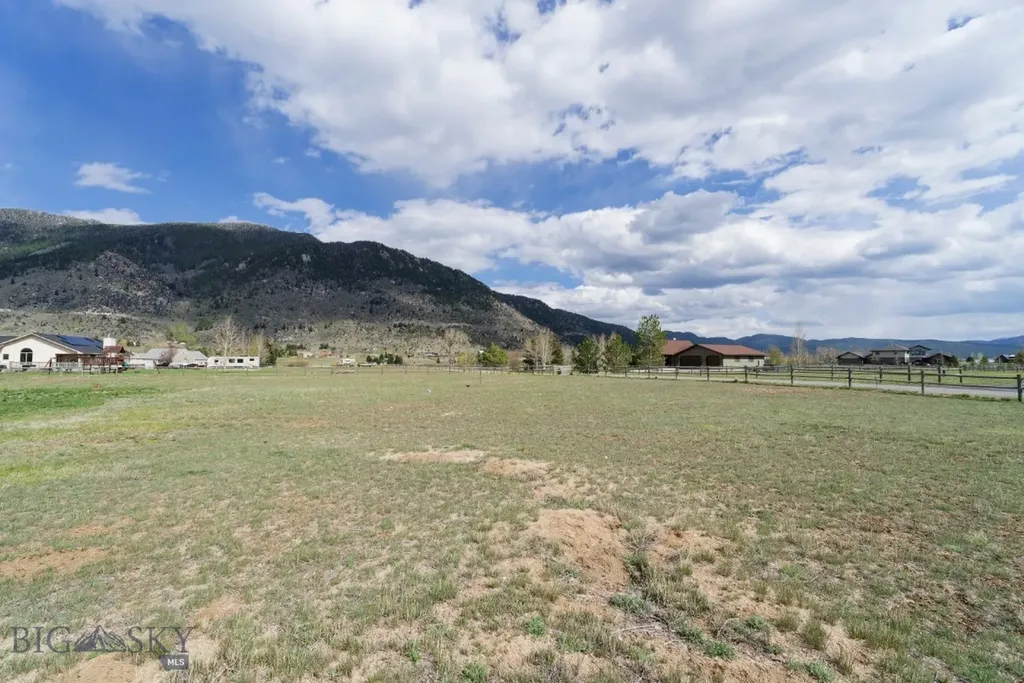 88 Caspian Lane Butte MT 59701
