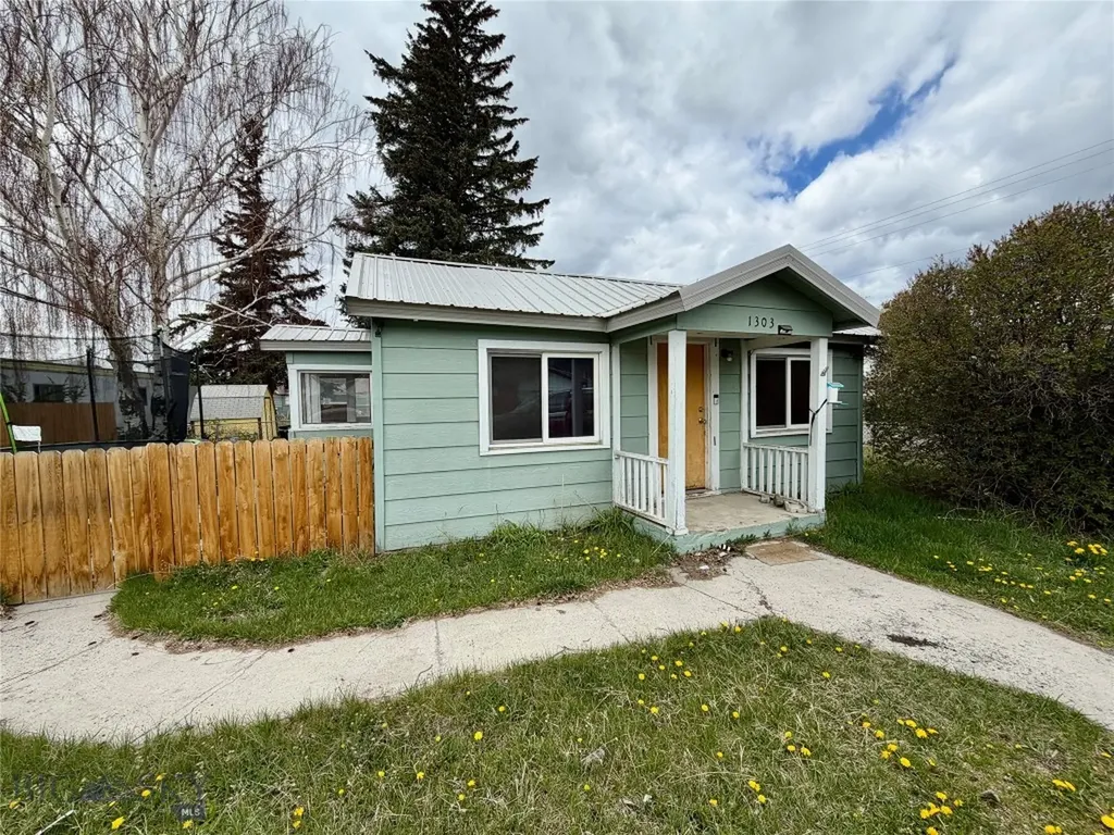 1303 Stuart Avenue Butte MT 59701