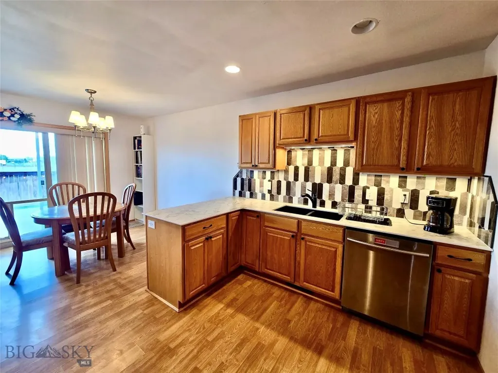 977 N River Rock Drive Belgrade MT 59714