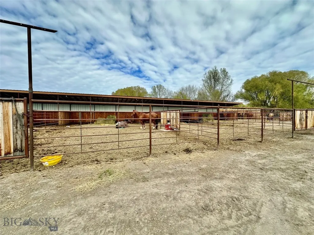 1280 Ryanns Lane Helena MT 59602
