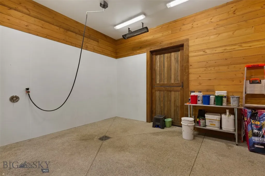 5730 Jackson Creek Road Bozeman MT 59715