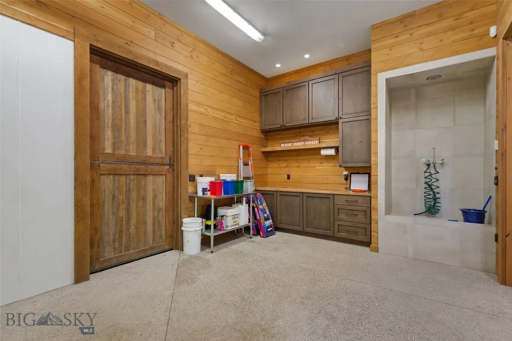 5730 Jackson Creek Road Bozeman MT 59715