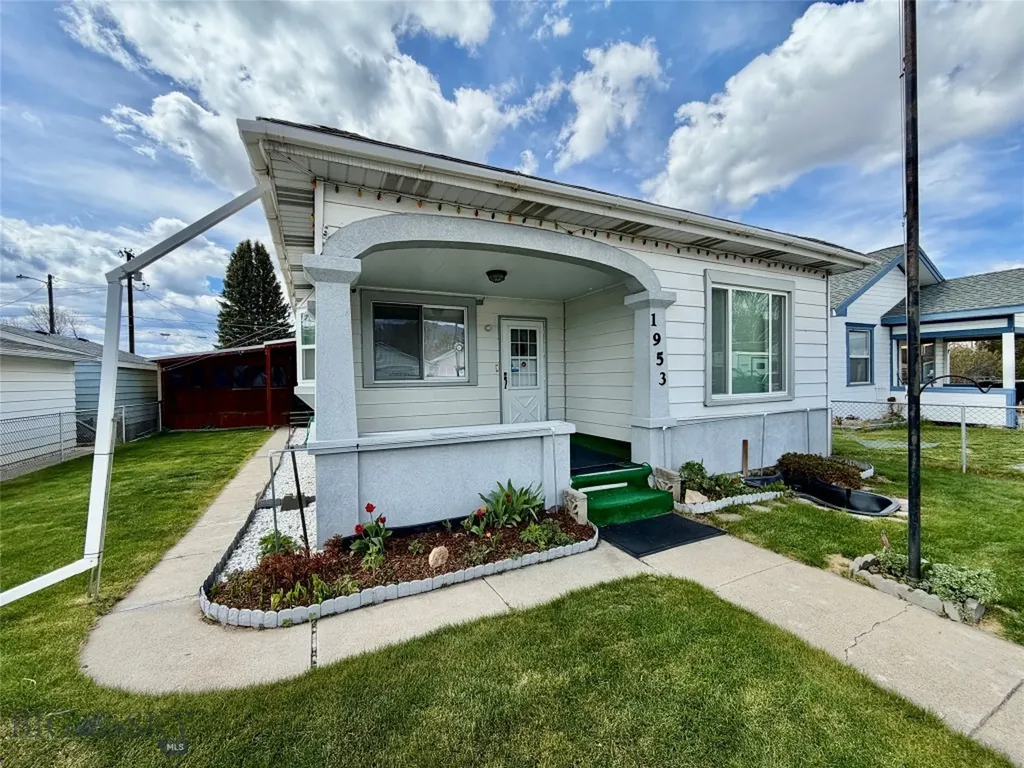 1953 S Warren Avenue Butte MT 59701