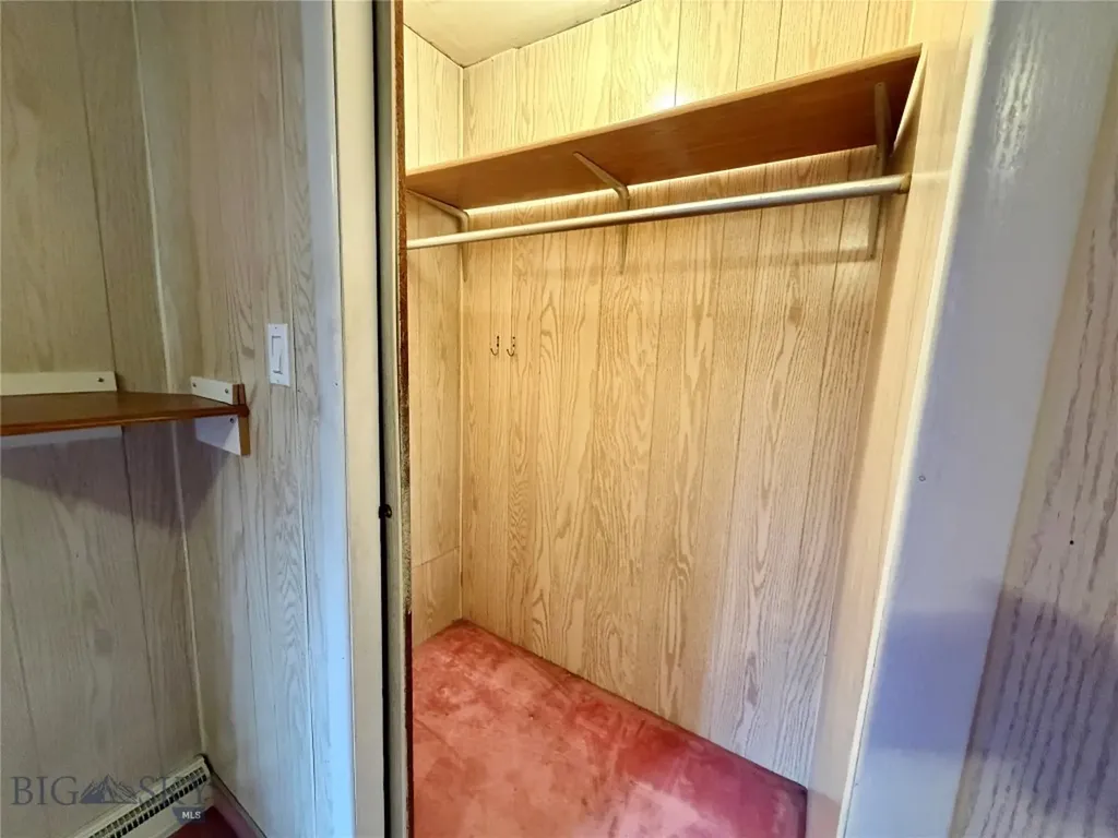 1953 S Warren Avenue Butte MT 59701