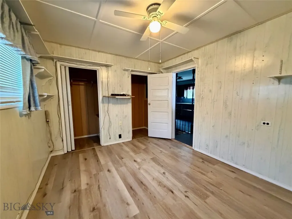 1953 S Warren Avenue Butte MT 59701