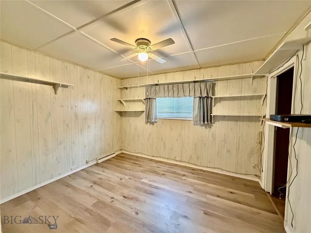 1953 S Warren Avenue Butte MT 59701