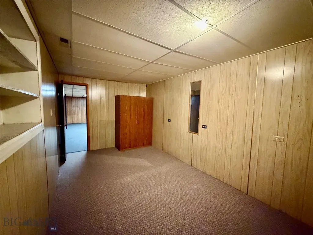 1953 S Warren Avenue Butte MT 59701