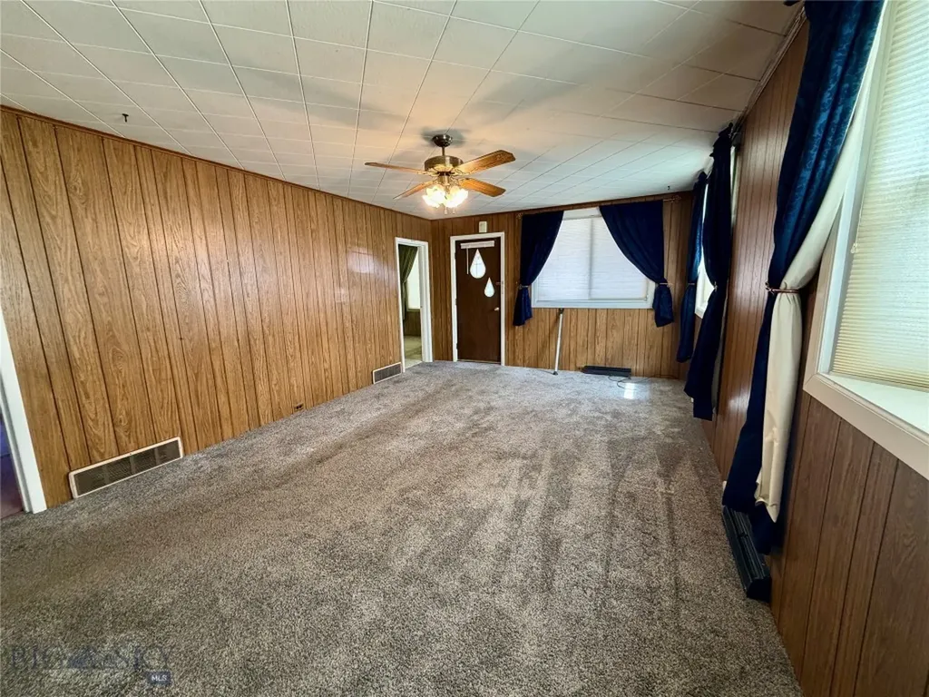 1953 S Warren Avenue Butte MT 59701